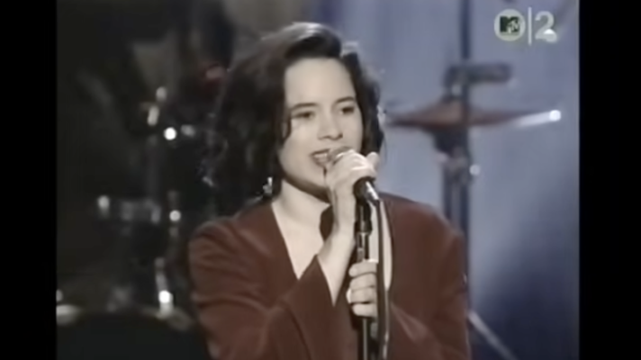 10,000 Maniacs feat. Michael Stipe – To Sir, With Love [Lulu]