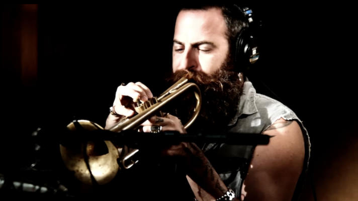 Avishai Cohen – Teardrop [Massive Attack feat. Elizabeth Fraser]